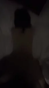 淫荡翘臀母狗爱叫B，一个劲喊使劲操我，单私